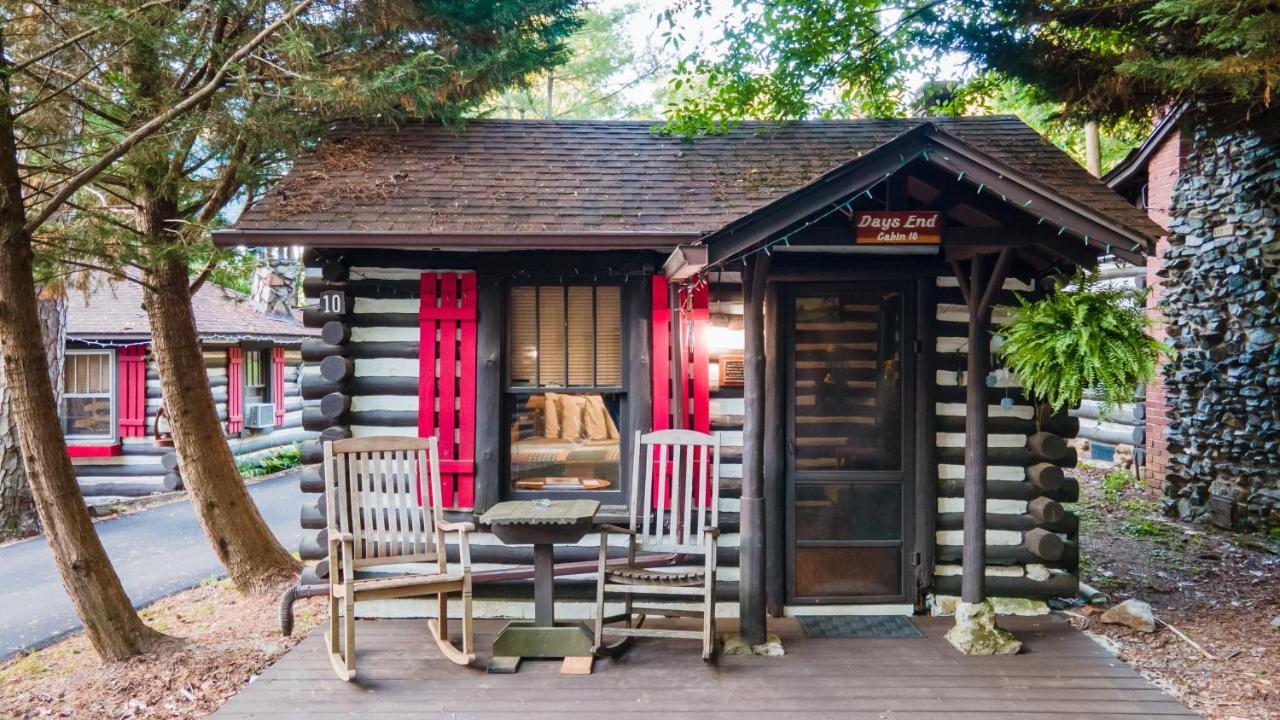 Log Cabin Motor Court 阿什维尔 外观 照片