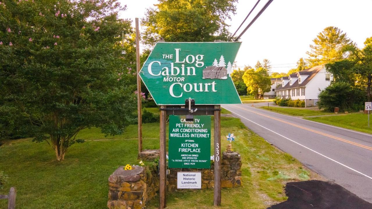 Log Cabin Motor Court 阿什维尔 外观 照片
