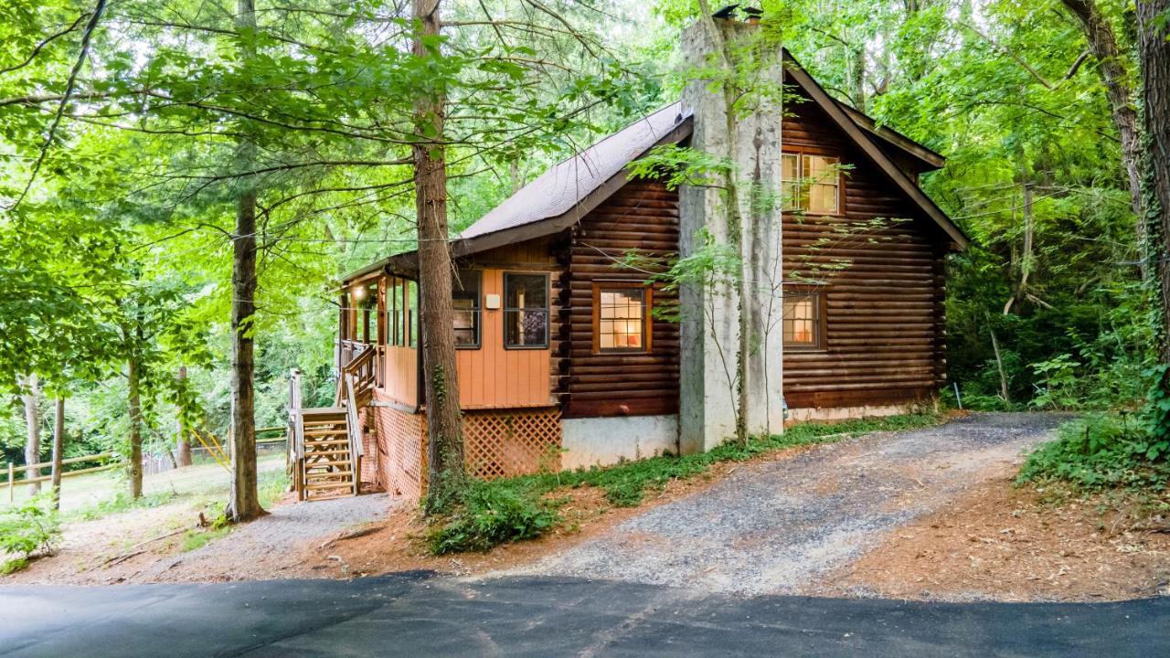 Log Cabin Motor Court 阿什维尔 外观 照片
