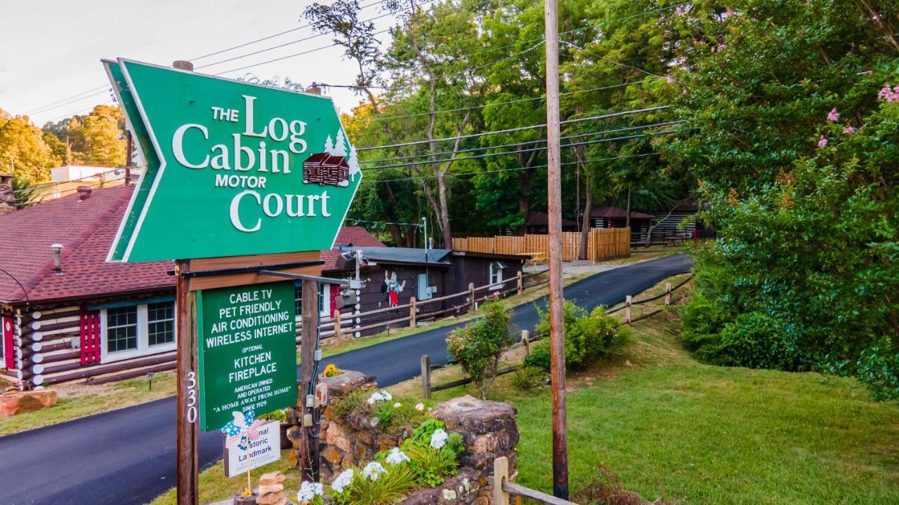 Log Cabin Motor Court 阿什维尔 外观 照片